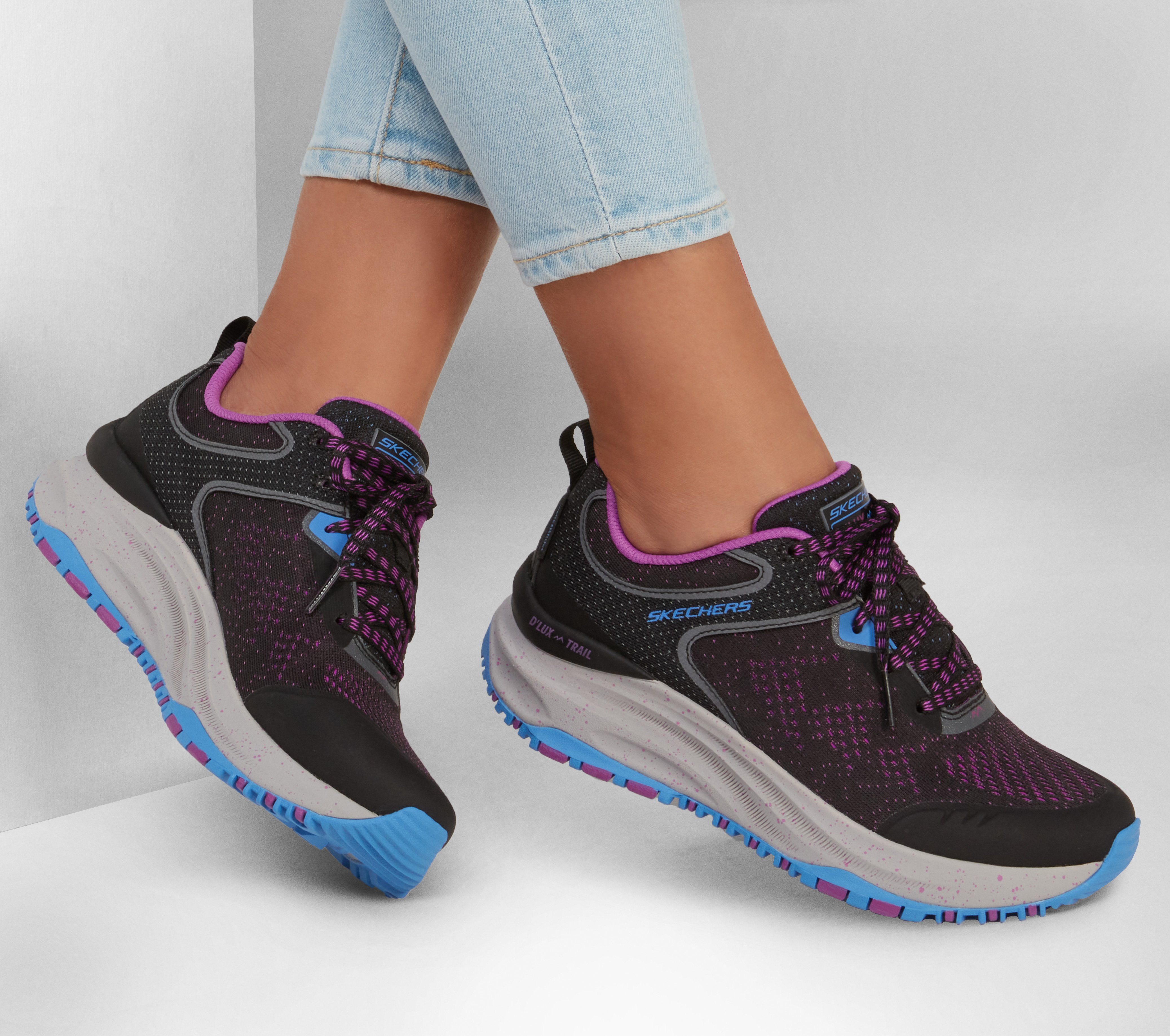 Relaxed Fit: Trail - Round | SKECHERS ES